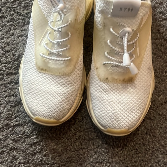 3/$15. Steve Madden sneakers 8 - Picture 5 of 8